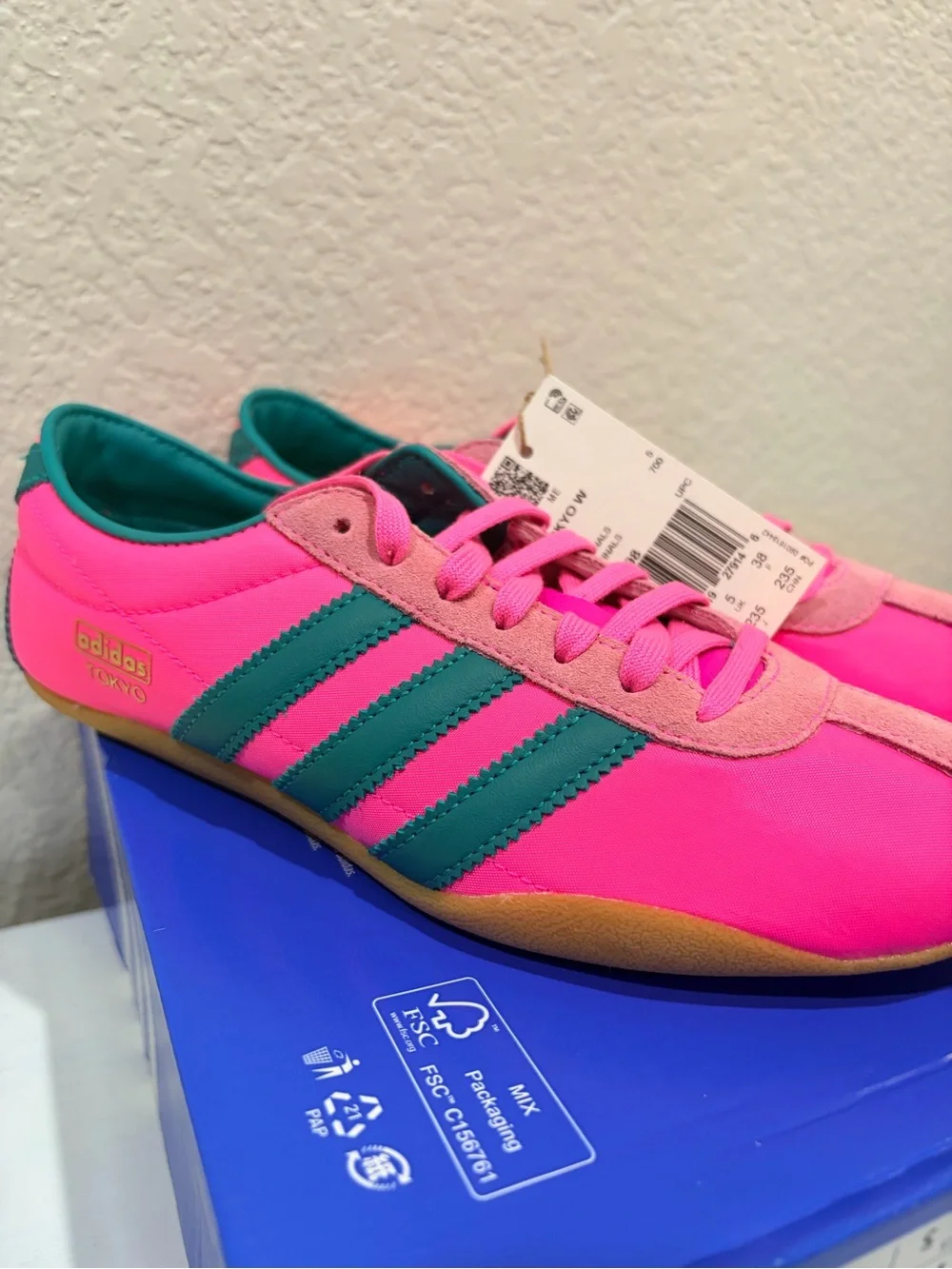 6.5W Adidas Pink Tokyo
